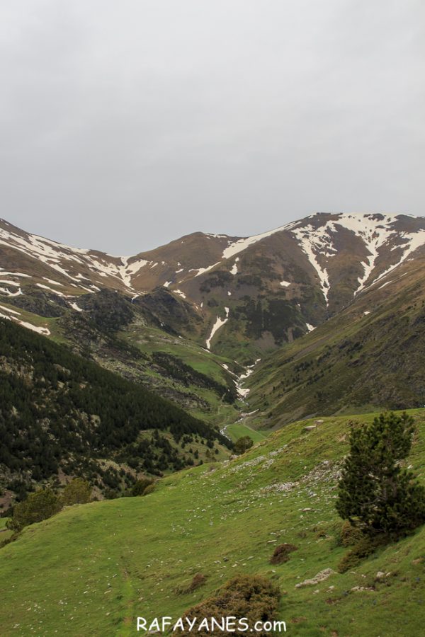 Ruta: Pic de Noufonts (2.861 m.) y Pic d’Eina (2.789 m.) (Els 100 Cims)