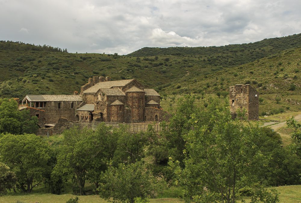 Monasterio de Sant Quirze de Colera.