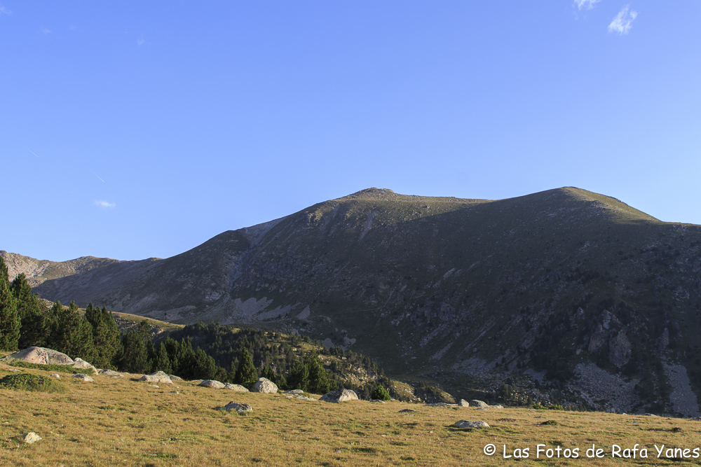 Ruta: La Muga ( 2.861 m.) y la Tossa Plana de Lles (2.913 m.) (Els 100 Cims)