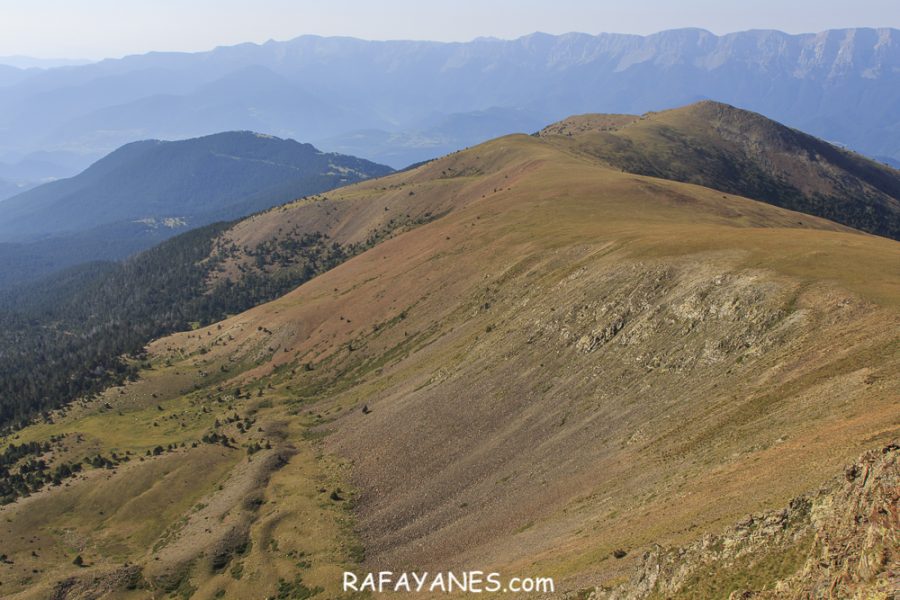 Ruta: Monturull ( 2.760 m.) y Mirador del Pla de la Llet (2.141 m) (Els 100 Cims)