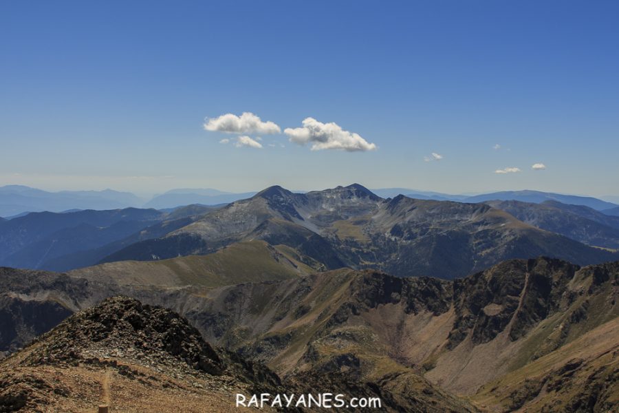 Ruta: Medacorba (2.905 m.) y Comapedrosa ( 2.942 m) (Els 100 Cims)