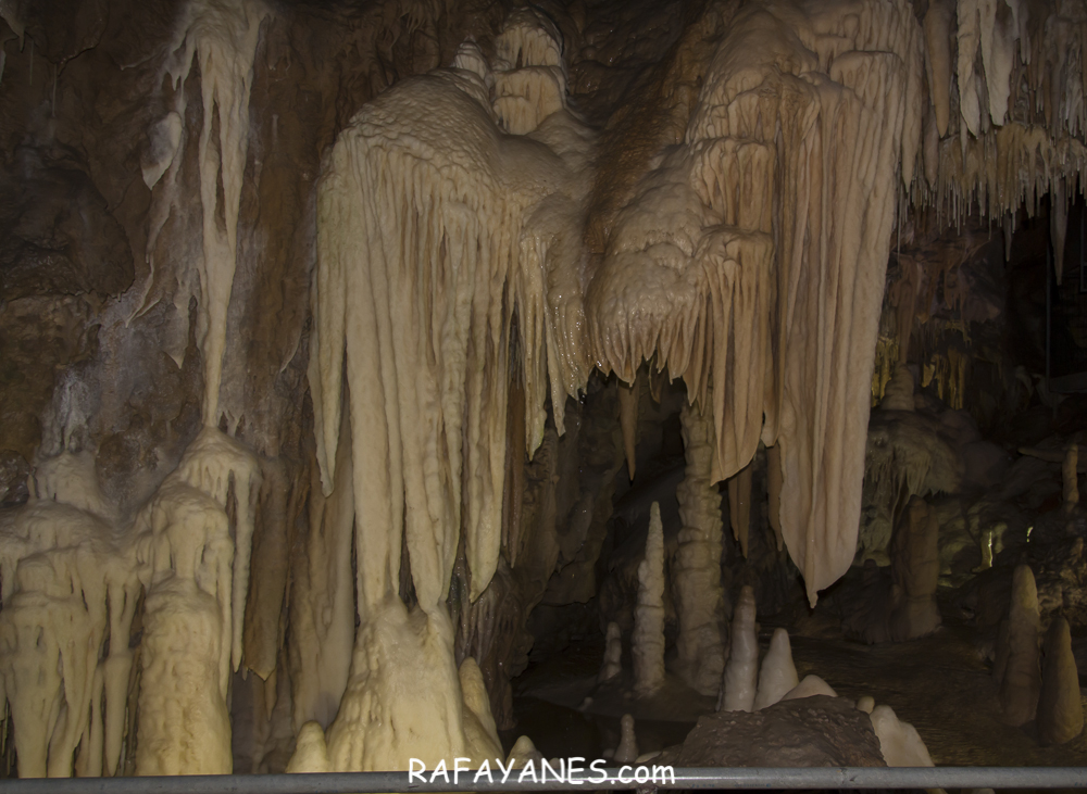Viaje al Centro de la Tierra: Grottes Canalettes (Francia) Viaje al Centro de la Tierra: Grottes Canalettes (Francia)