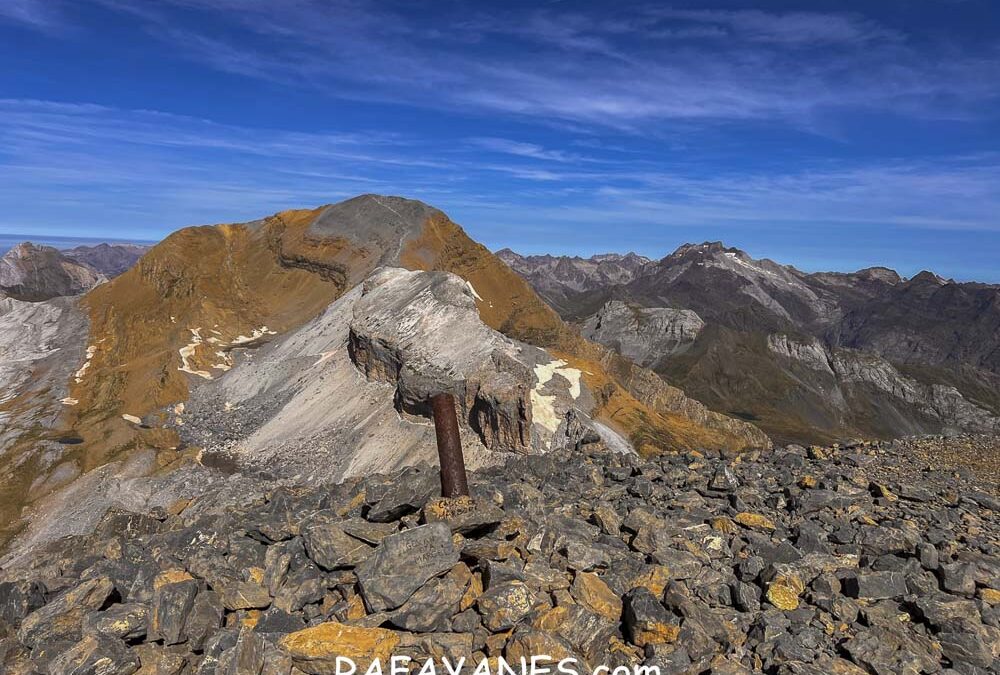 Ruta: Casco de Marboré (3009 m.) y Taillón (3144 m.)