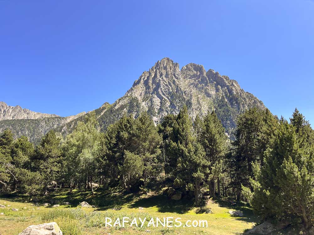 Ruta: Gran Encantat (2749 m.) (Els 100 Cims)